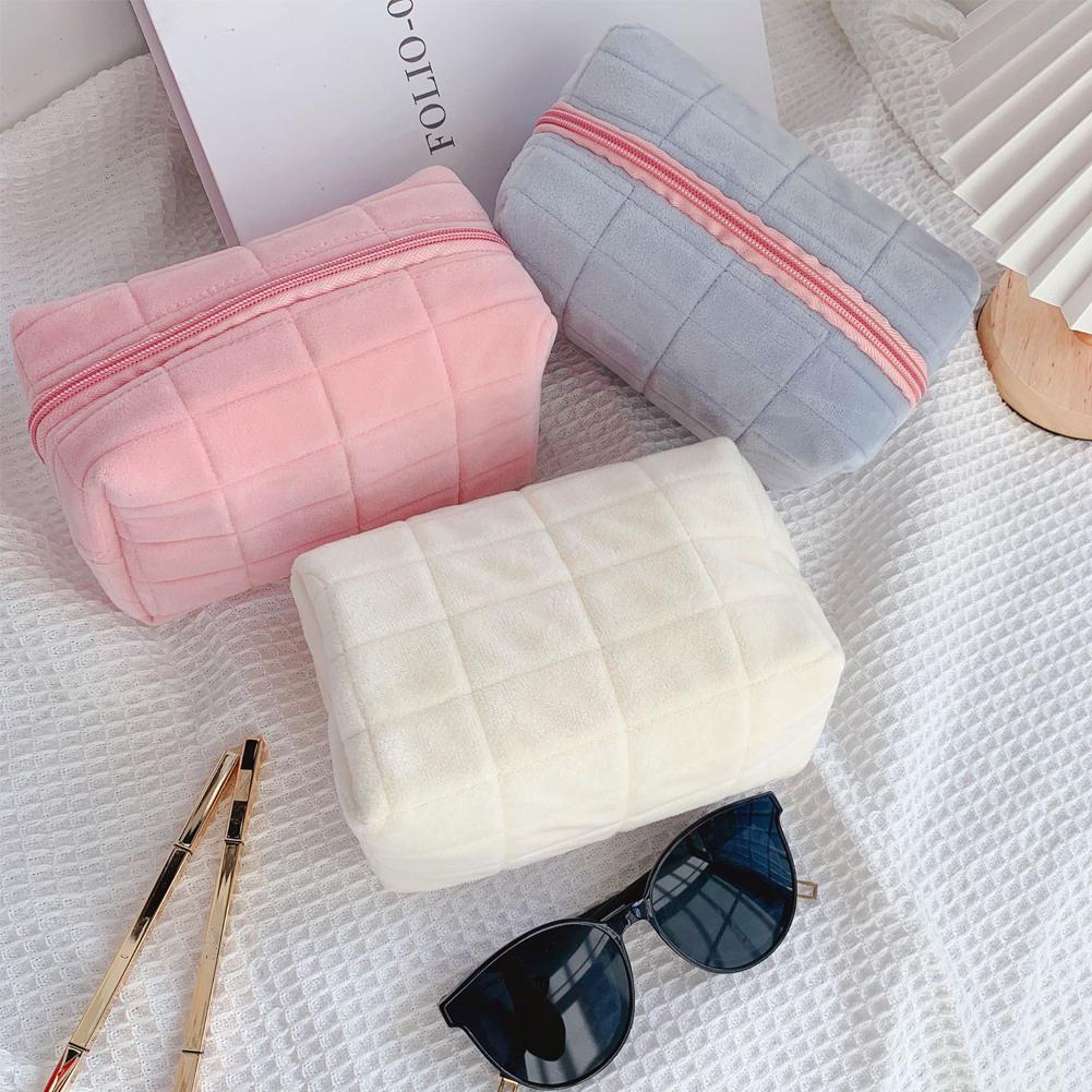 Beauty Preservation Makeup Bag - Necessaire de pelúcia fofa para mulheres,