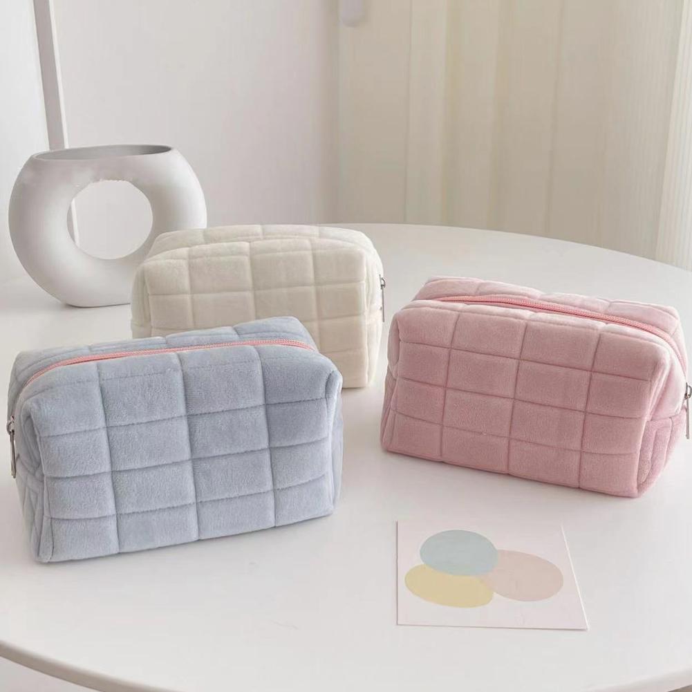Necessaire de pelúcia fofa par - Beauty Preservation Makeup Bag avaliação e preço