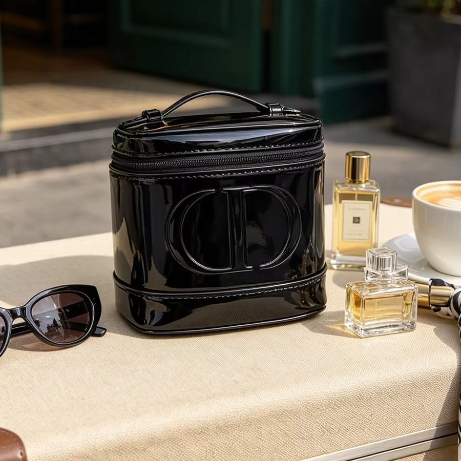 Bolsa DIOR em malha preta para - Beauty Preservation Makeup Bag avaliação e preço
